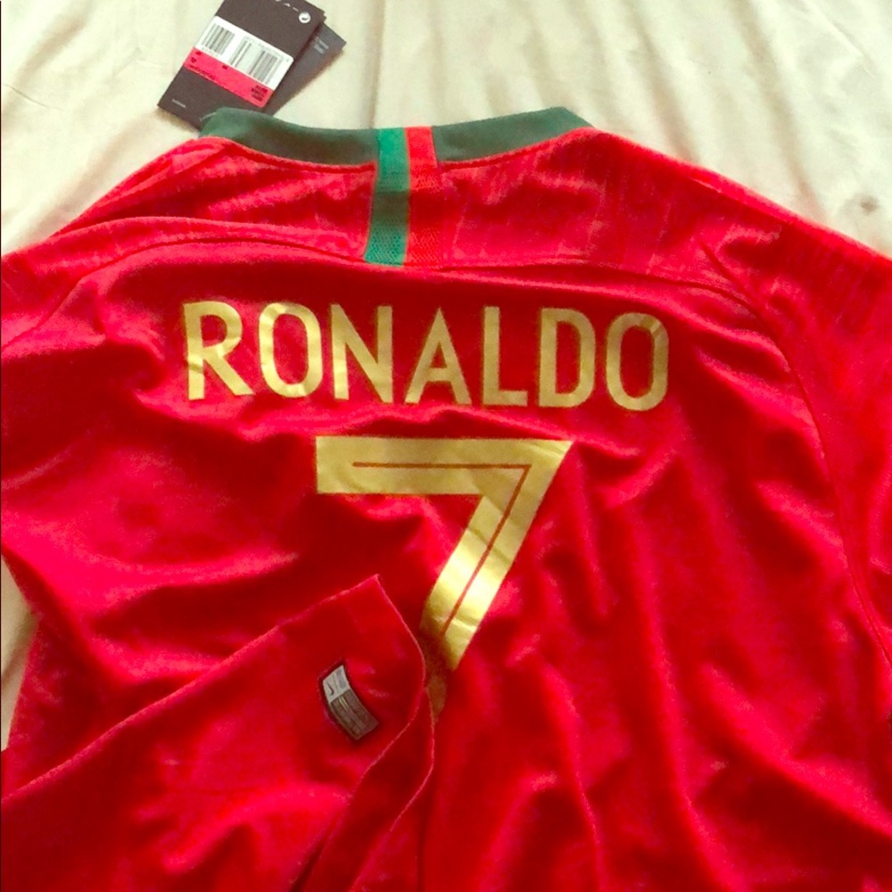 Nike Christano Ronaldo Portugal Jersey!!! NWT!!!